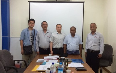 精誠合作，共謀發展——山東客戶蒞臨我廠考察橋式與門式起重機